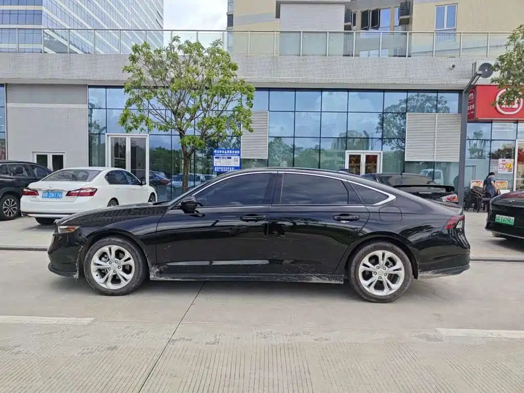 Honda Accord 2024