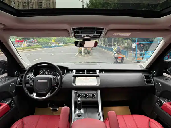 Land Rover Range Rover Sport 2016