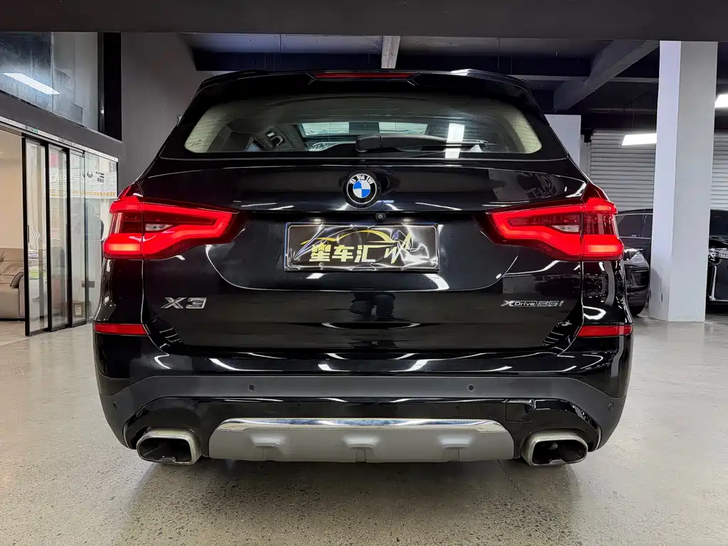 BMW X3 2019 — фото 12