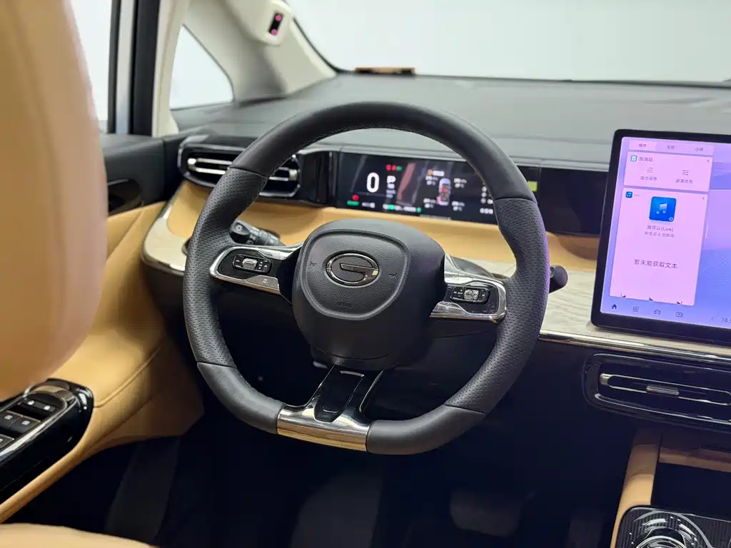 GAC Trumpchi E8 PHEV 2024 — фото 16
