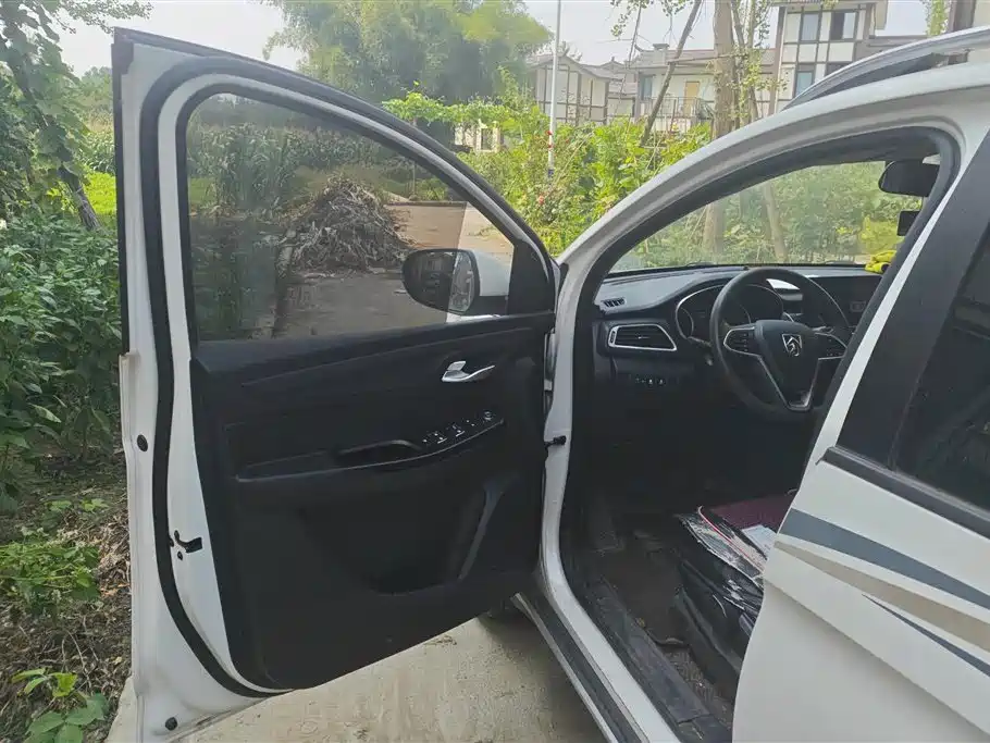 Baojun 730 2021
