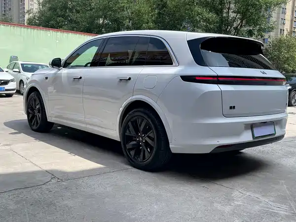 Li Auto L7 2023
