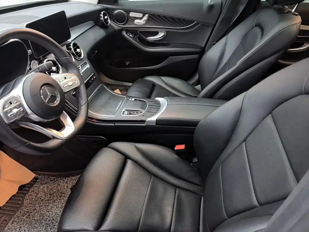 Mercedes-Benz C-Class 2020 — фото 4