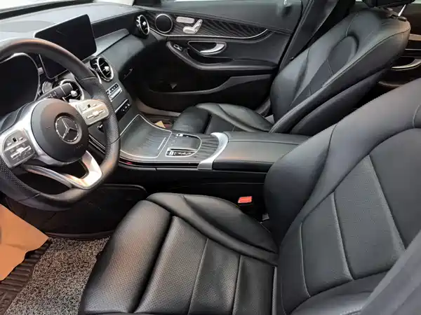 Mercedes-Benz C-Class 2020