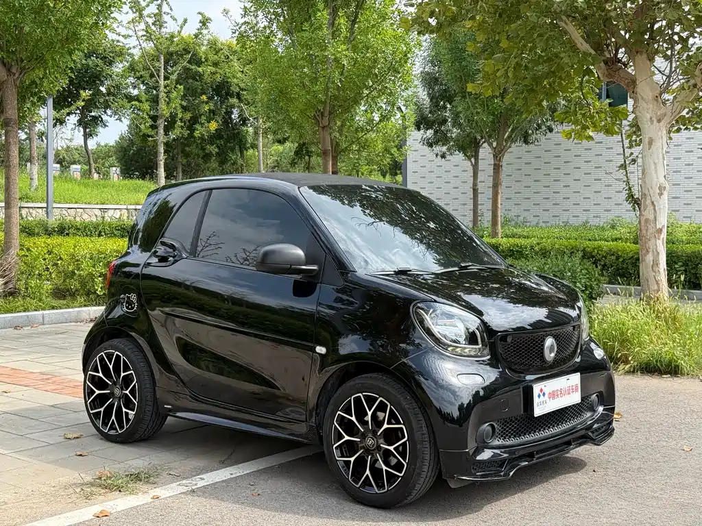 smart fortwo 2017 — фото 3
