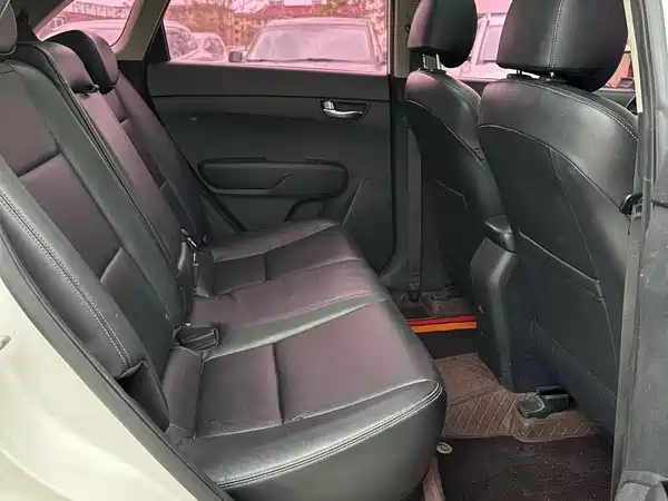Kia KX3 2015