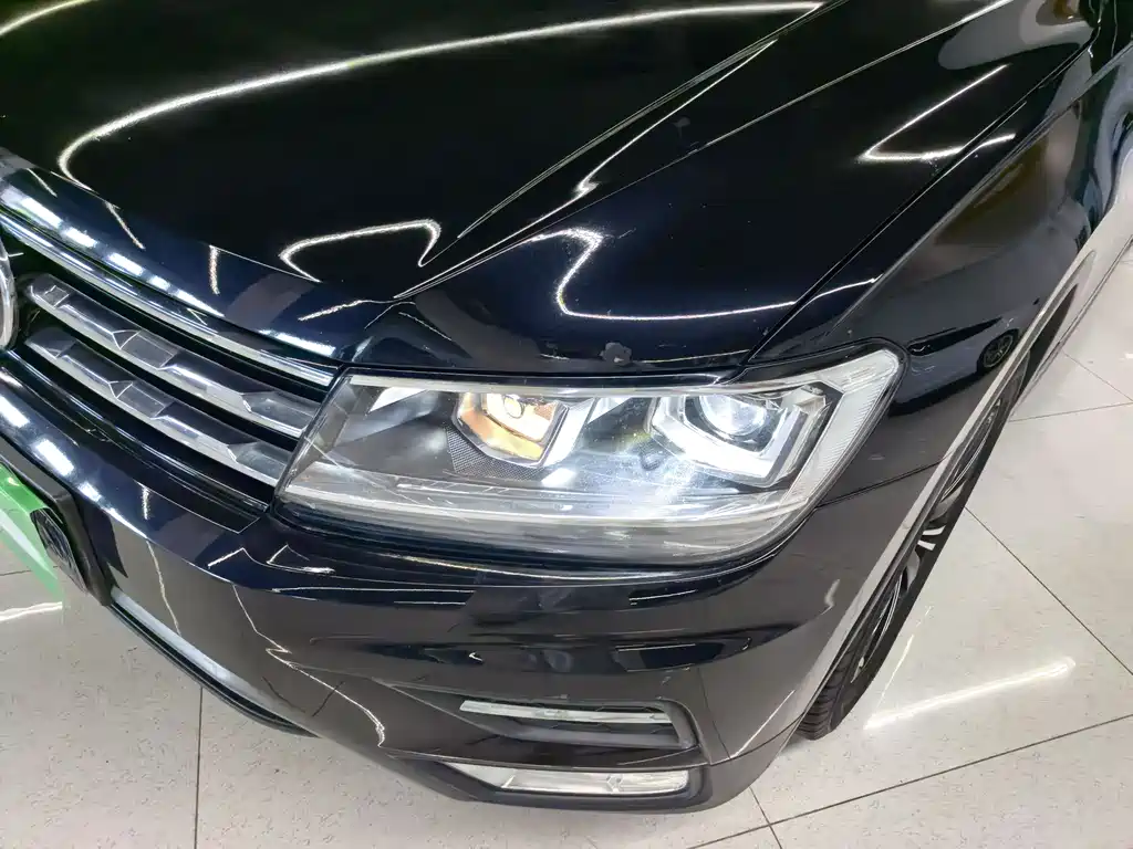 Volkswagen Tiguan L 2021 — фото 17