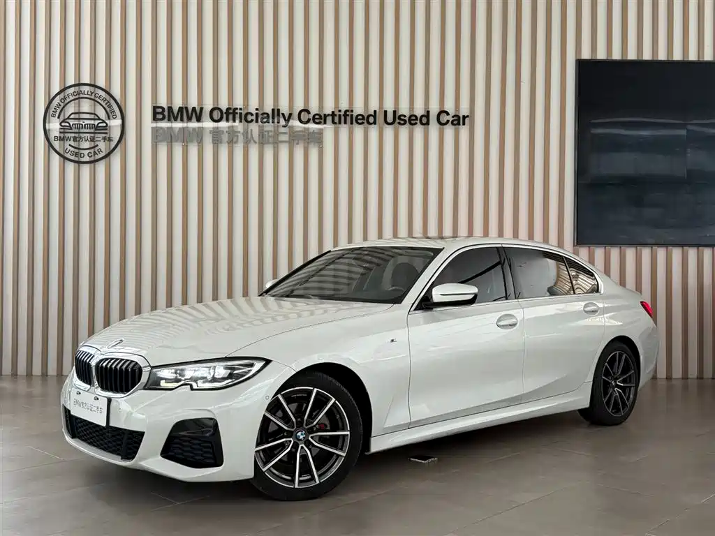 BMW 3 Series 2021