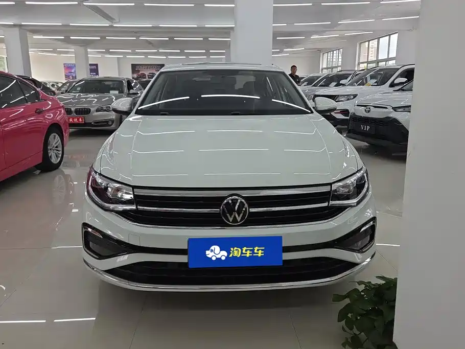 Volkswagen Bora 2023