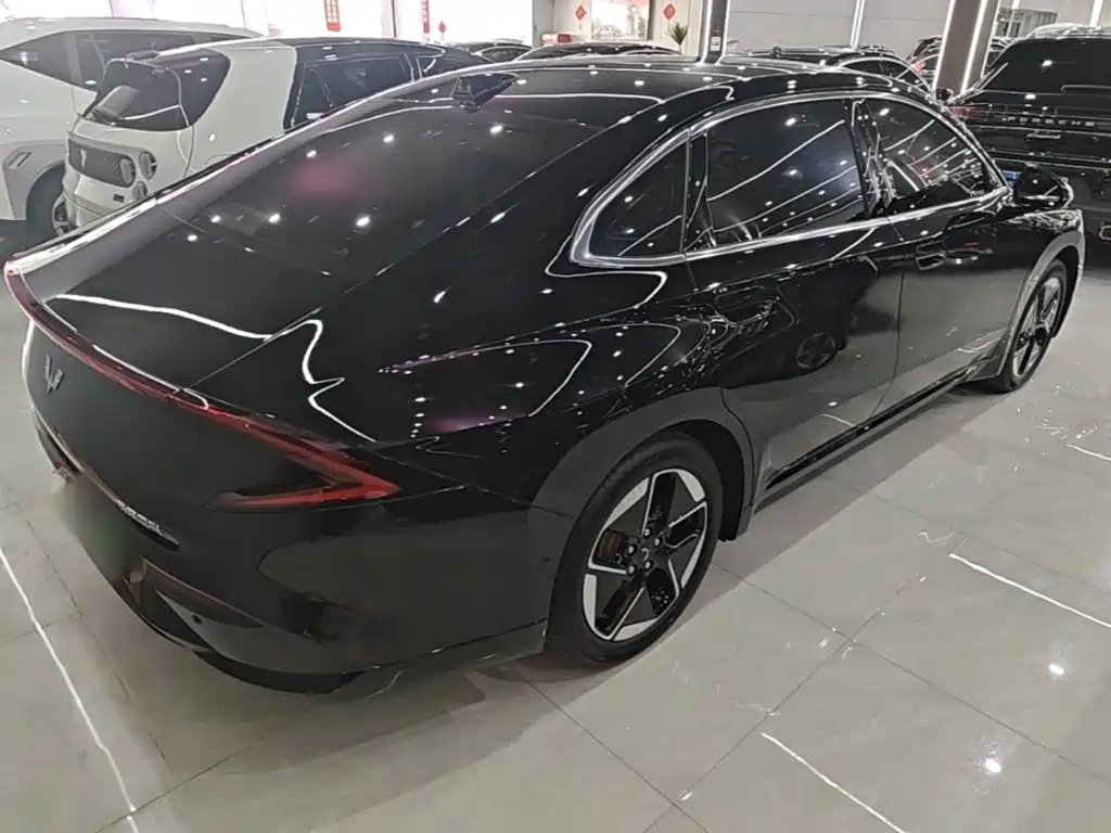 Wuling Starlight 2025