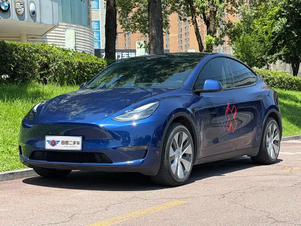 Tesla Model Y 2022 — фото 1