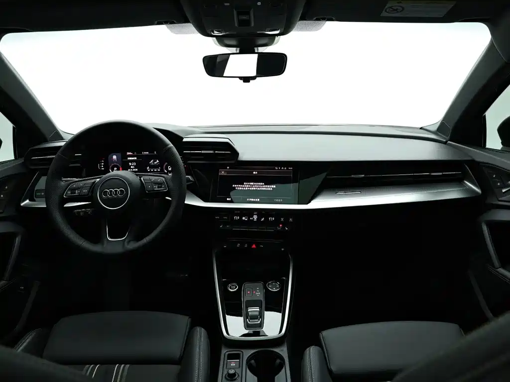 Audi A3 2022 — фото 14