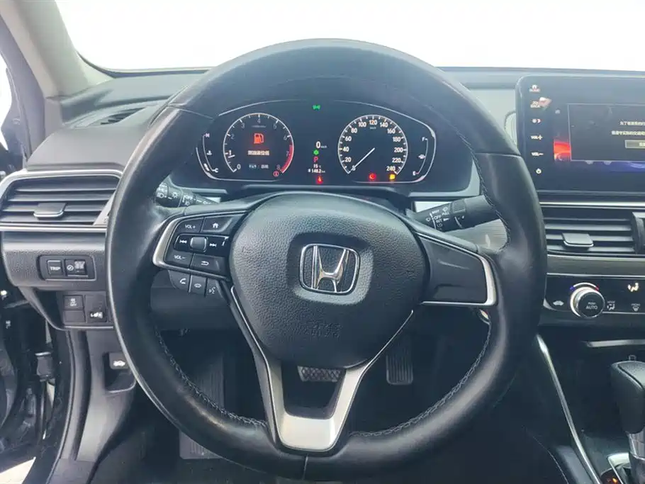 Honda Accord 2022 — фото 6