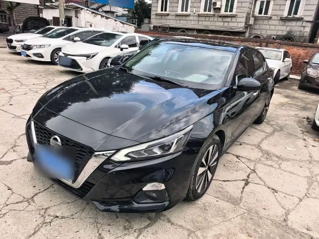 Nissan Teana 2021