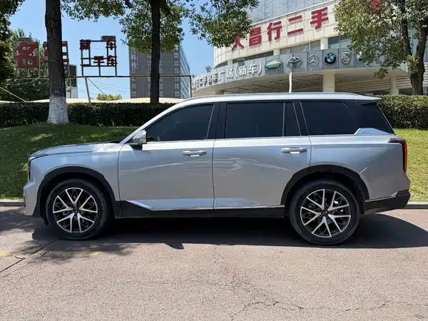 GAC Trumpchi GS8 2023