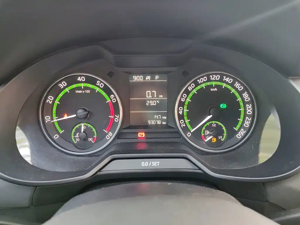 Skoda Octavia 2020 — фото 12