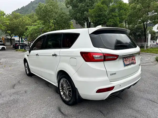 Lifan Xuanlang 2017