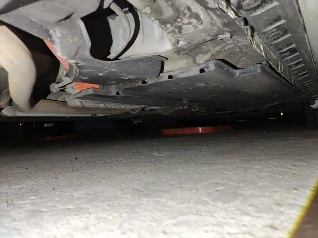 Toyota Corolla Dual Engine E+ 2019 — фото 17