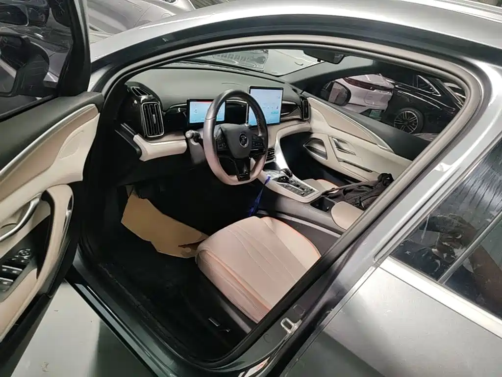 BYD Song Pro New Energy 2023 — фото 16