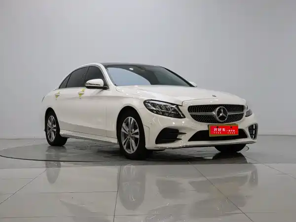 Mercedes-Benz C-Class 2021
