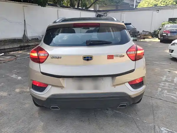 Geely Emgrand GS 2017