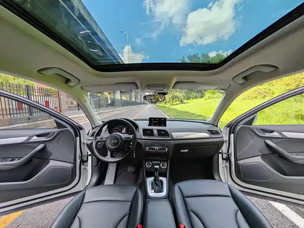 Audi Q3 2015