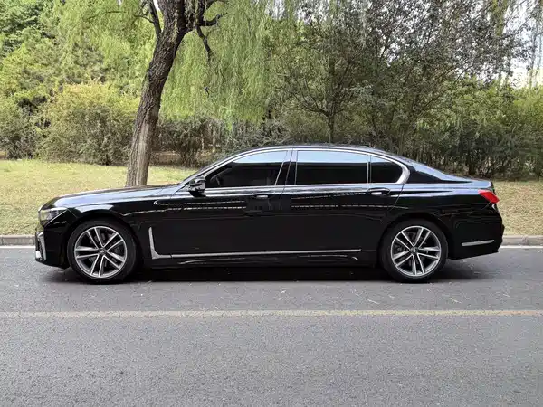 BMW 7 Series 2019