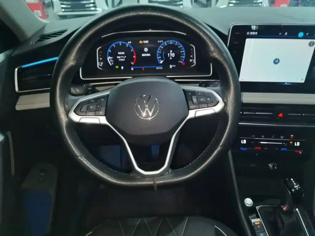 Volkswagen Tiguan L 2025 — фото 11