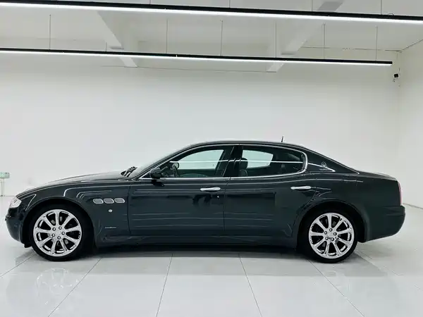 Maserati Quattroporte 2008