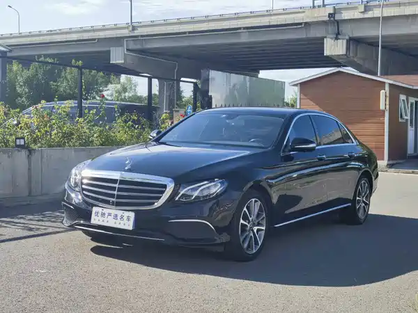 Mercedes-Benz E-Class 2018