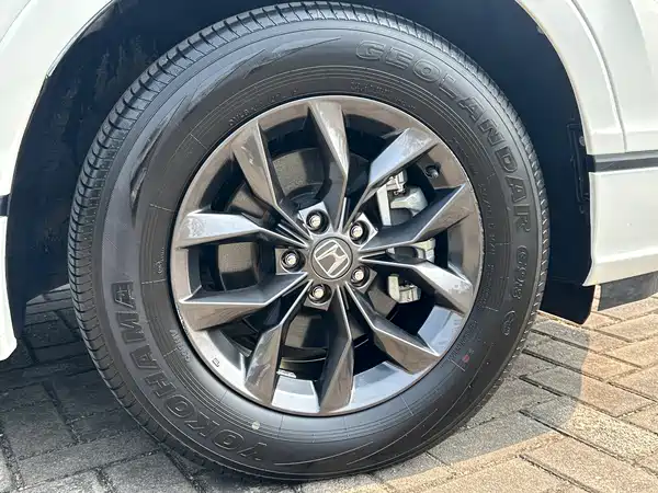 Honda Breeze 2023