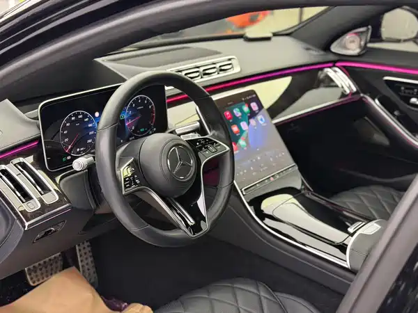Mercedes-Benz S-Class 2022