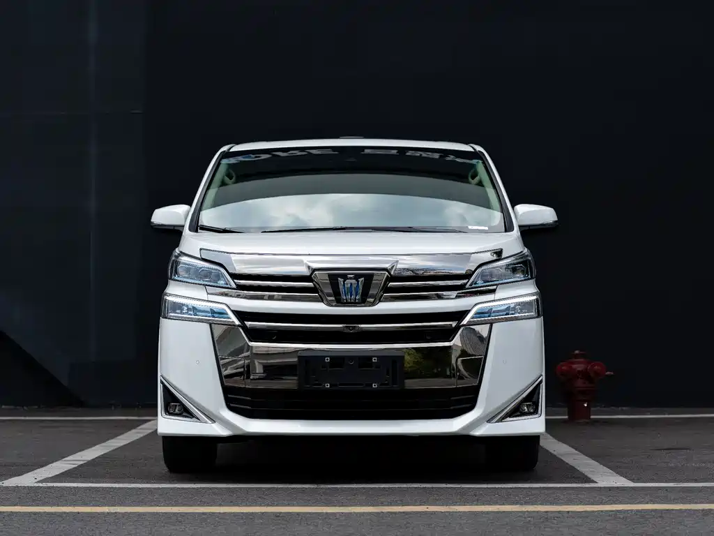 Toyota Vellfire 2022