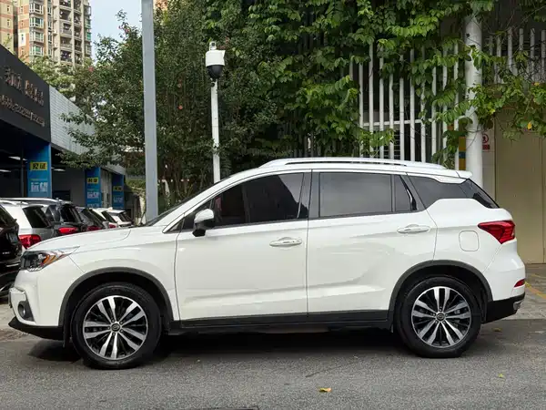 GAC Trumpchi GS4 New Energy 2017