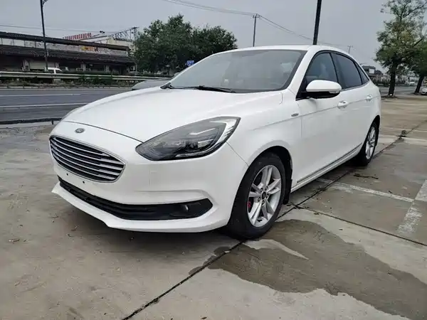 Ford Escort 2019