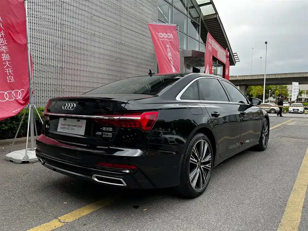 Audi A6L 2022 — фото 5