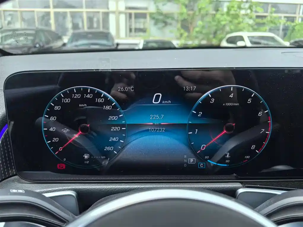 Mercedes-Benz GLB 2022