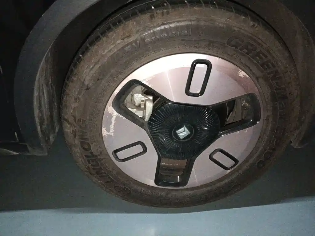 Baojun Kiwi EV 2021 — фото 24