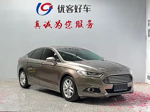 Ford Mondeo 2015