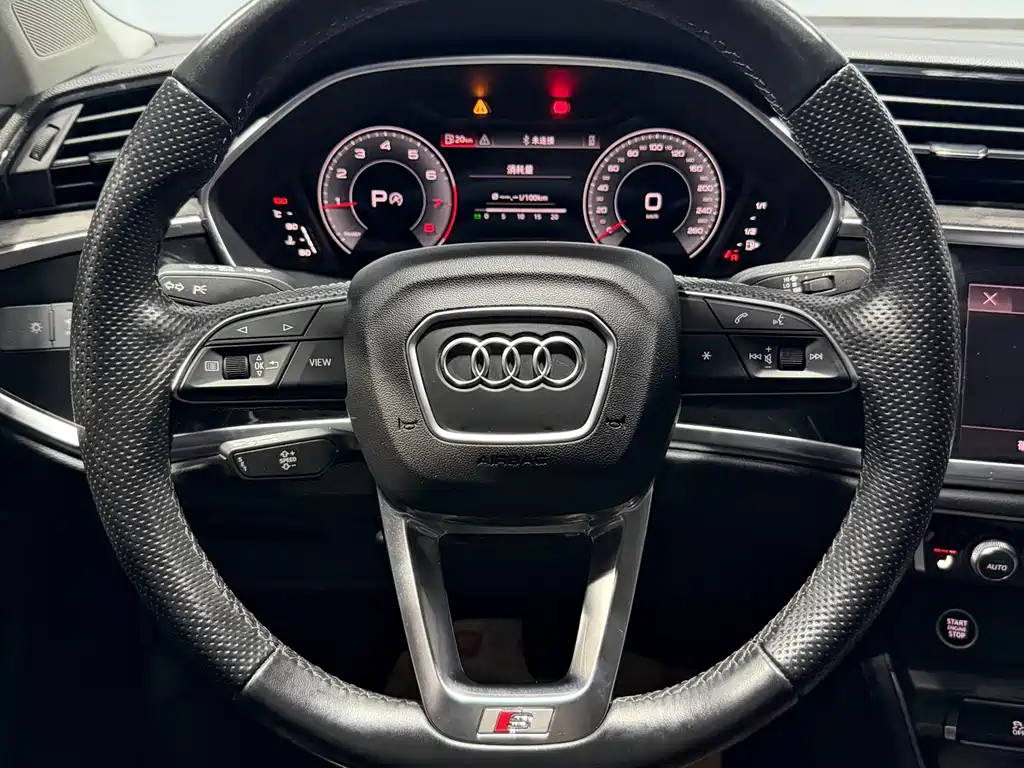 Audi Q3 Sportback 2022 — фото 16