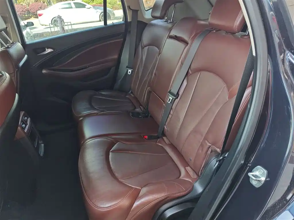 Buick Envision Plus 2021 — фото 17
