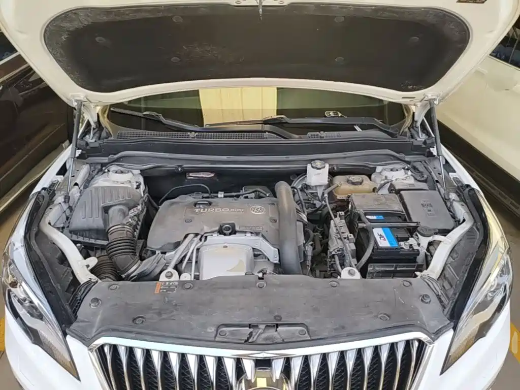 Buick Envision Plus 2017 — фото 20
