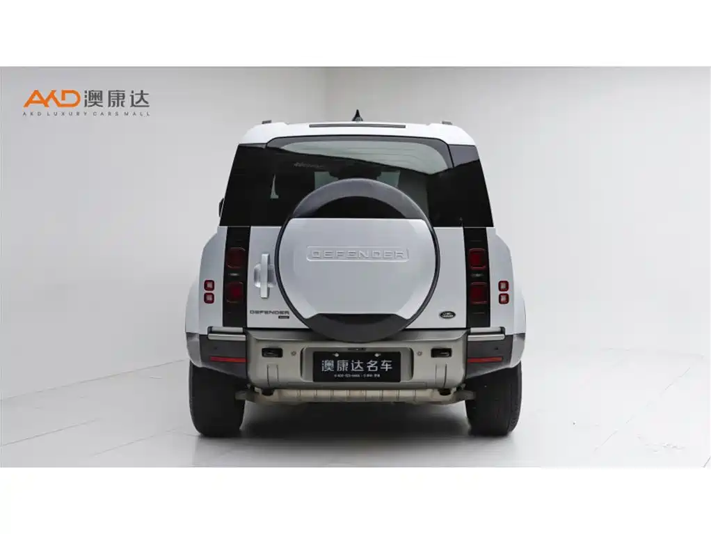 Land Rover Defender 2022