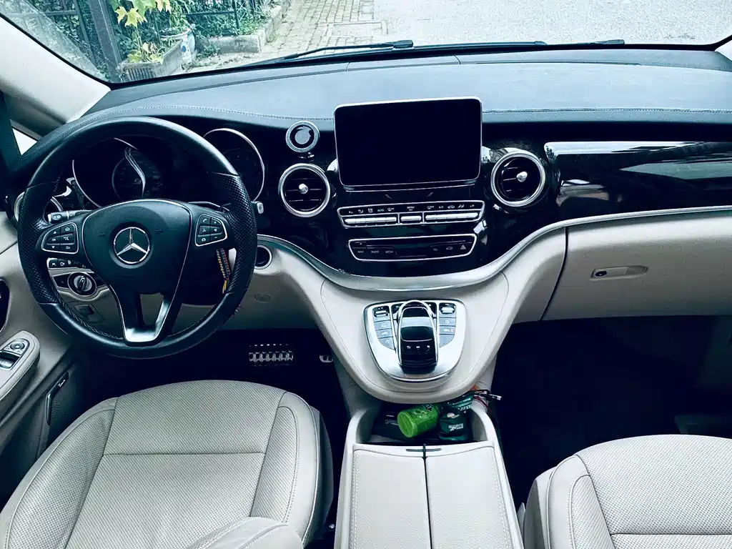 Mercedes-Benz V-Class 2019 — фото 4