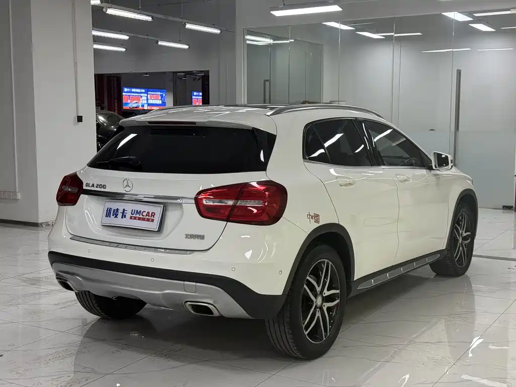 Mercedes-Benz GLA 2017