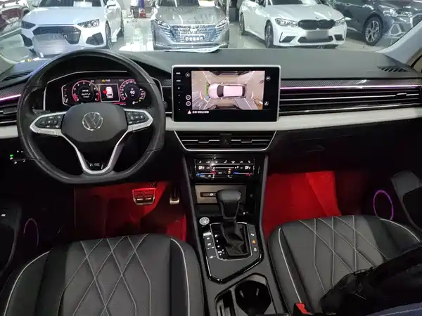 Volkswagen Tiguan L 2024