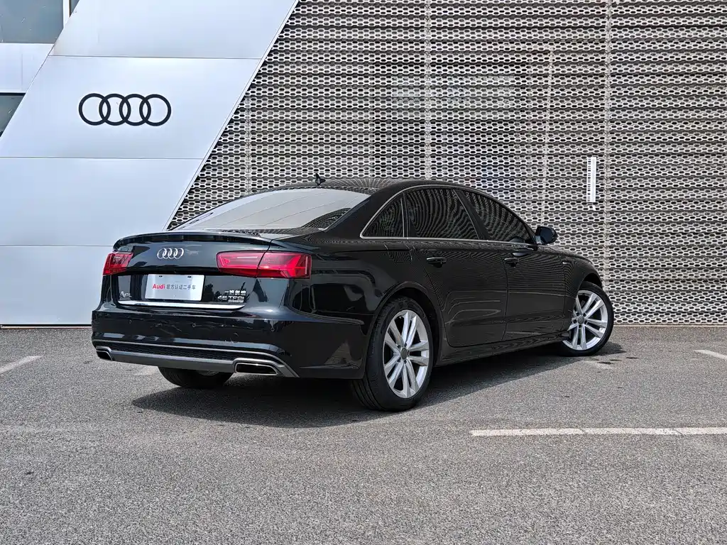 Audi A6L 2018 — фото 4