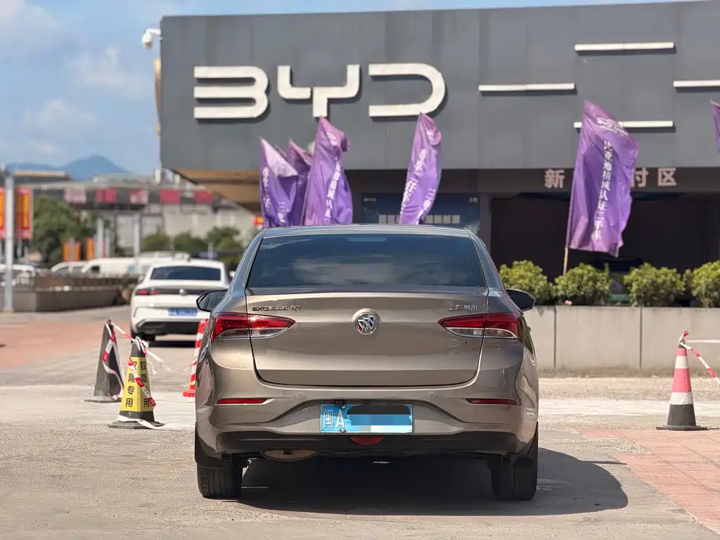 Buick Excelle 2021