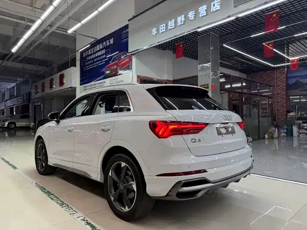 Audi Q3 2022