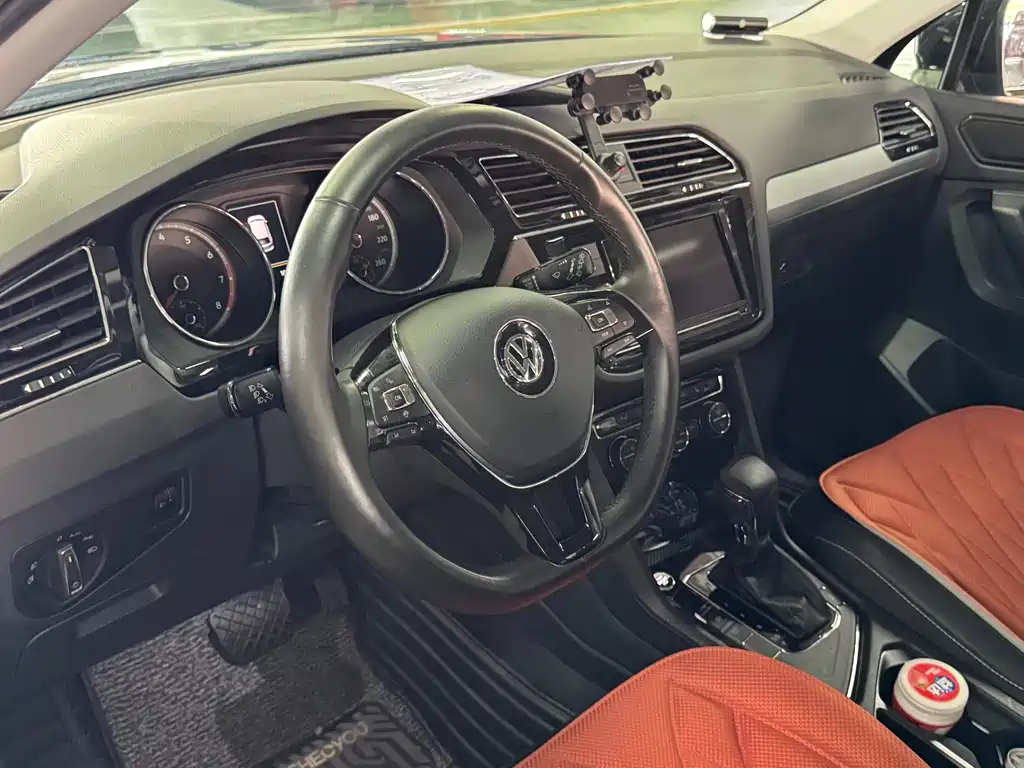 Volkswagen Tiguan L 2019